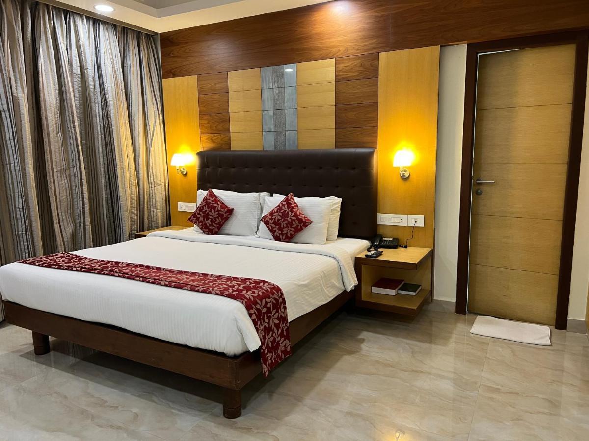 Anukulas Residency - Vellore Exterior photo