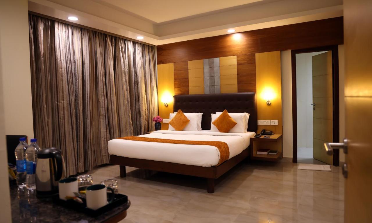 Anukulas Residency - Vellore Exterior photo