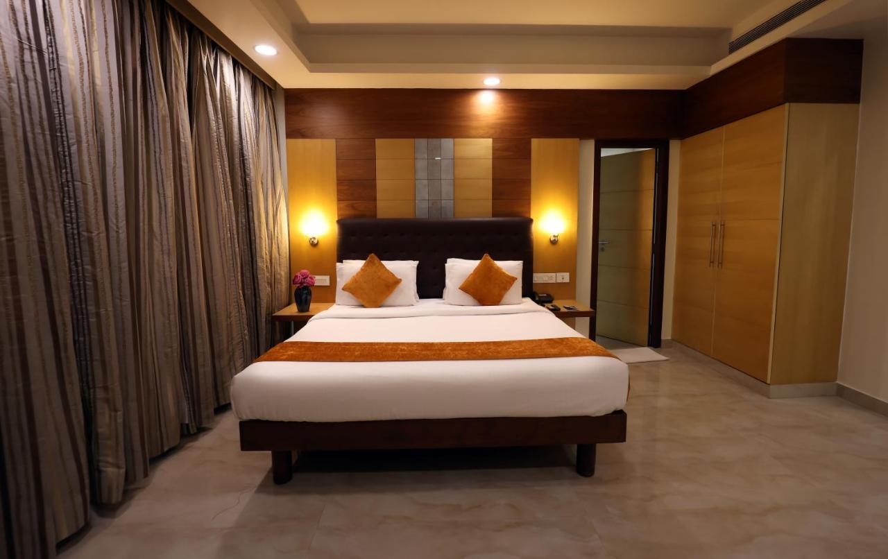 Anukulas Residency - Vellore Exterior photo